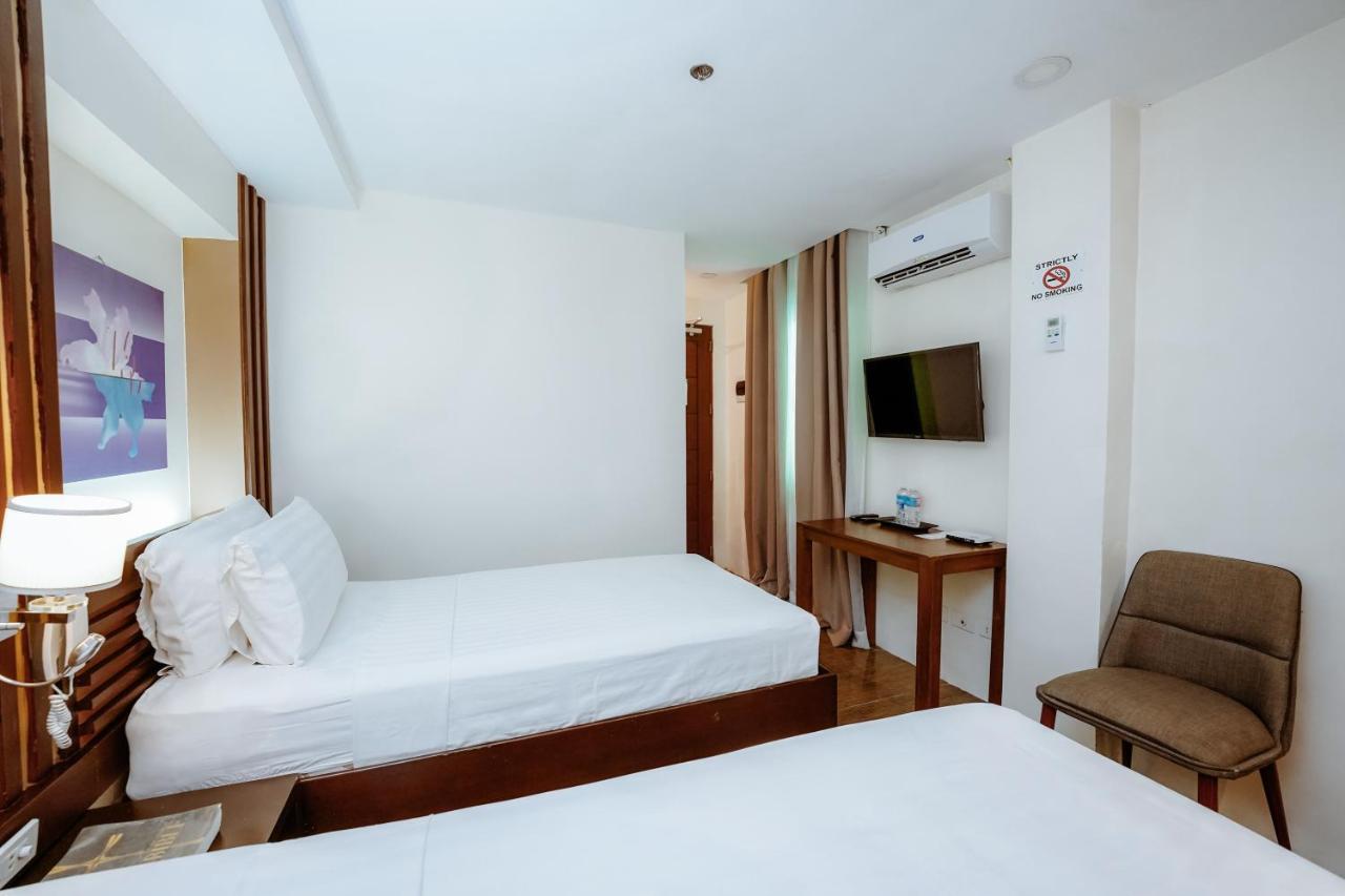 Emerald Boutique Hotel Legazpi Exterior photo